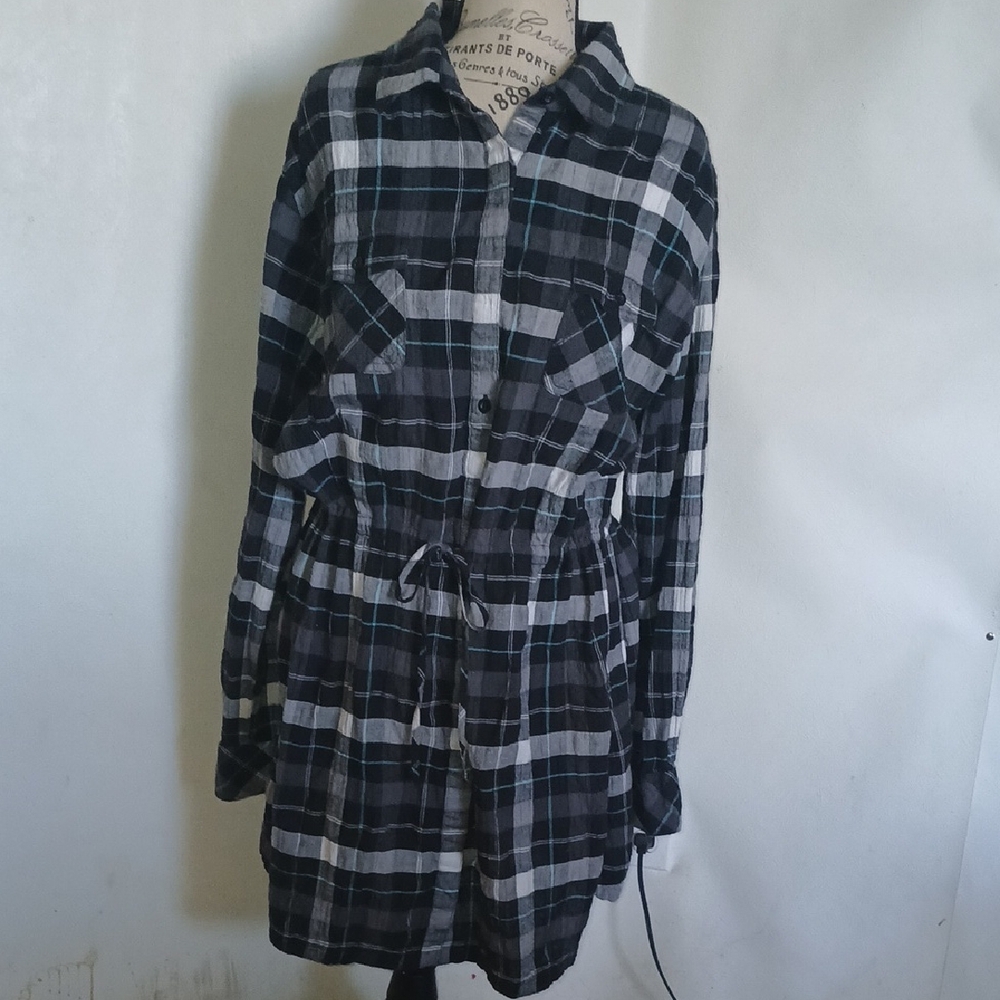 Patagonia Women's Black and Gray Plaid Dress Size  XLarge Organic Cotton